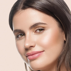 woman with clear skin who has undergone anti wrinkle treatments at Dr Ifrah Aesthetic clinic